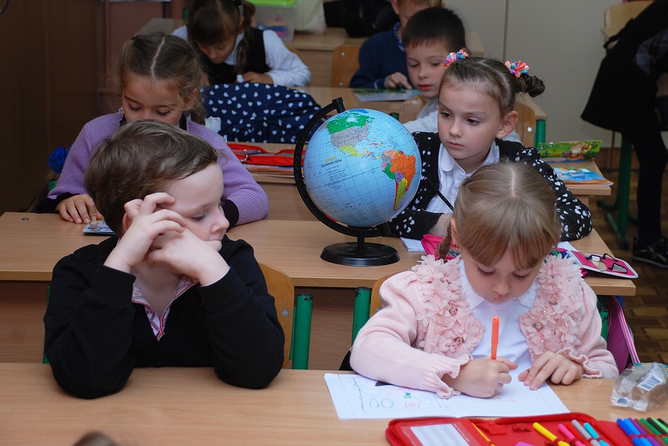 zmiany w polskich szkołach