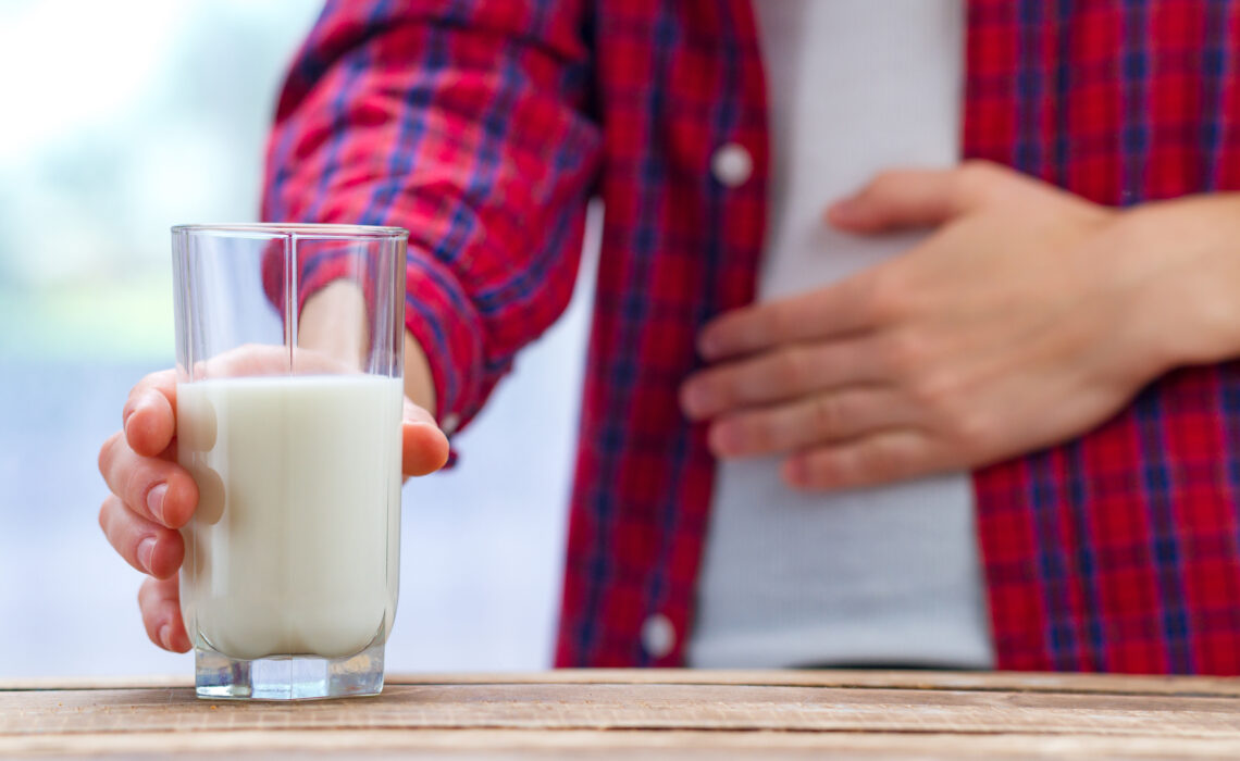 Czy mleko bez laktozy powoduje wzdęcia